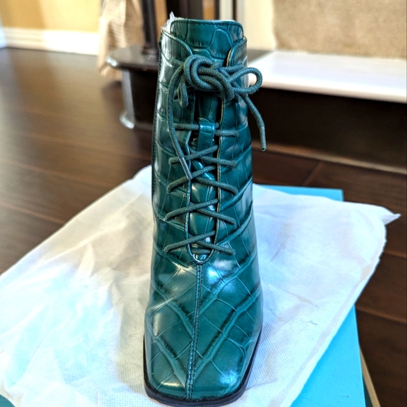Green Leather Heeled Bootie - Picture 2 of 3